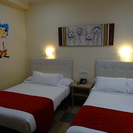 Hotel Mexico Madrid Bagian luar foto